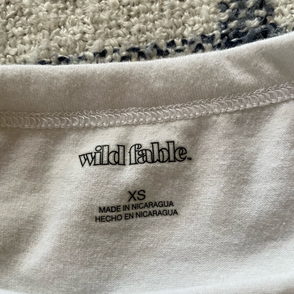 Wild Fable White Tee - Picture 2 of 2